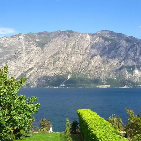 Gardenmaisonette Lägenhet *